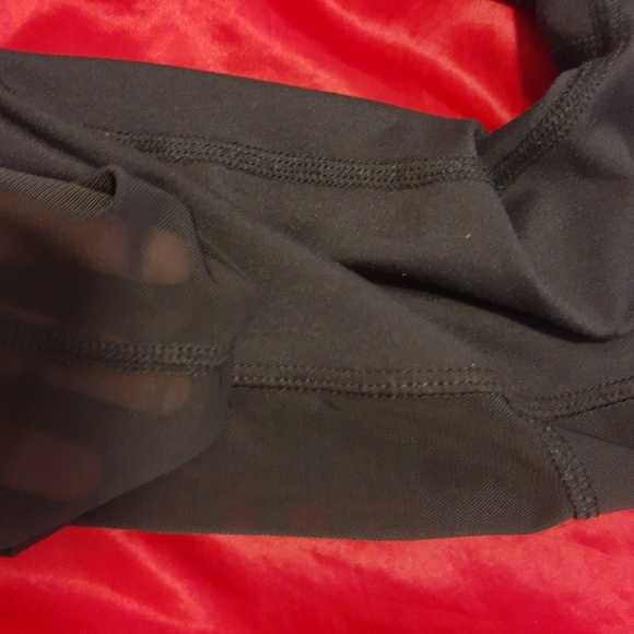 Creation and Evolution Capri Leggings (S) - Picture 2 of 7